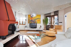 Living area - Your peaceful hideaway above the old town of Labin (Labin)