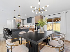 Dining - Amelia’s Corner / Hot Tub + Ultimate Game Room (Keller)
