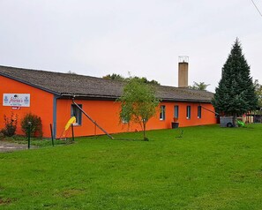 Exterior - Family-friendly Guesthouse in the Oderbruch (Bleyen-Genschmar)