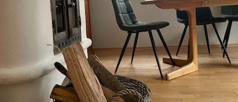 House | Dining
