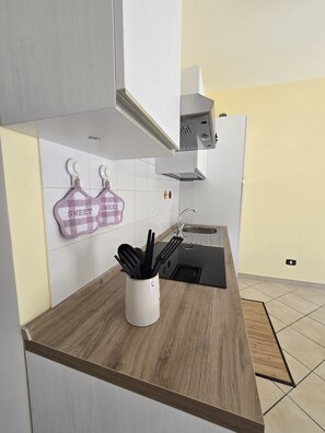 Uuni, liesi, astianpesukone