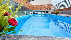 Pool - Hotel La Bella Puri (Brahmagiri)