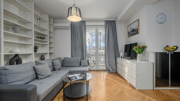 Comfort Apartment, Balcony | Soundproofing, iron/ironing board, cots/infant beds, free WiFi - Lumina airy apartment with balcony (Warsaw)
