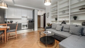 Comfort Apartment, Balcony | Soundproofing, iron/ironing board, cots/infant beds, free WiFi - Lumina airy apartment with balcony (Warsaw)