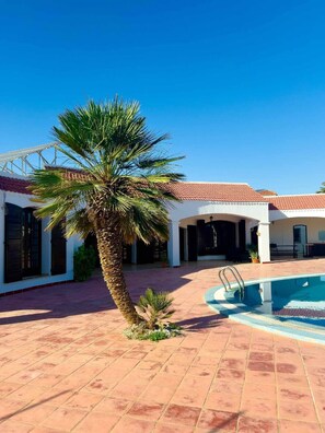 Villa, 4 soverom, tilgjengelighetstilpasset, røyk | Basseng