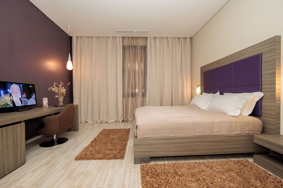 Standard Double Room | In-room safe, desk, iron/ironing board, free WiFi