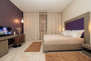 Standard Double Room | In-room safe, desk, iron/ironing board, free WiFi - Sky Hotel (Tirana)