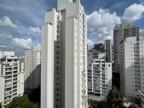 Estúdio | Vista para a cidade