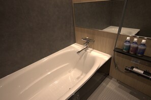 Bathroom - Kikuchi Sasanoya (Kikuchi City Waifu)