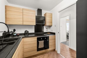 Private kitchen - Ochil View 30 mins to Edinburgh (Falkirk)