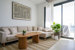 TV - Las Lomas del Higueron - Brand New Apartment (Fuengirola)