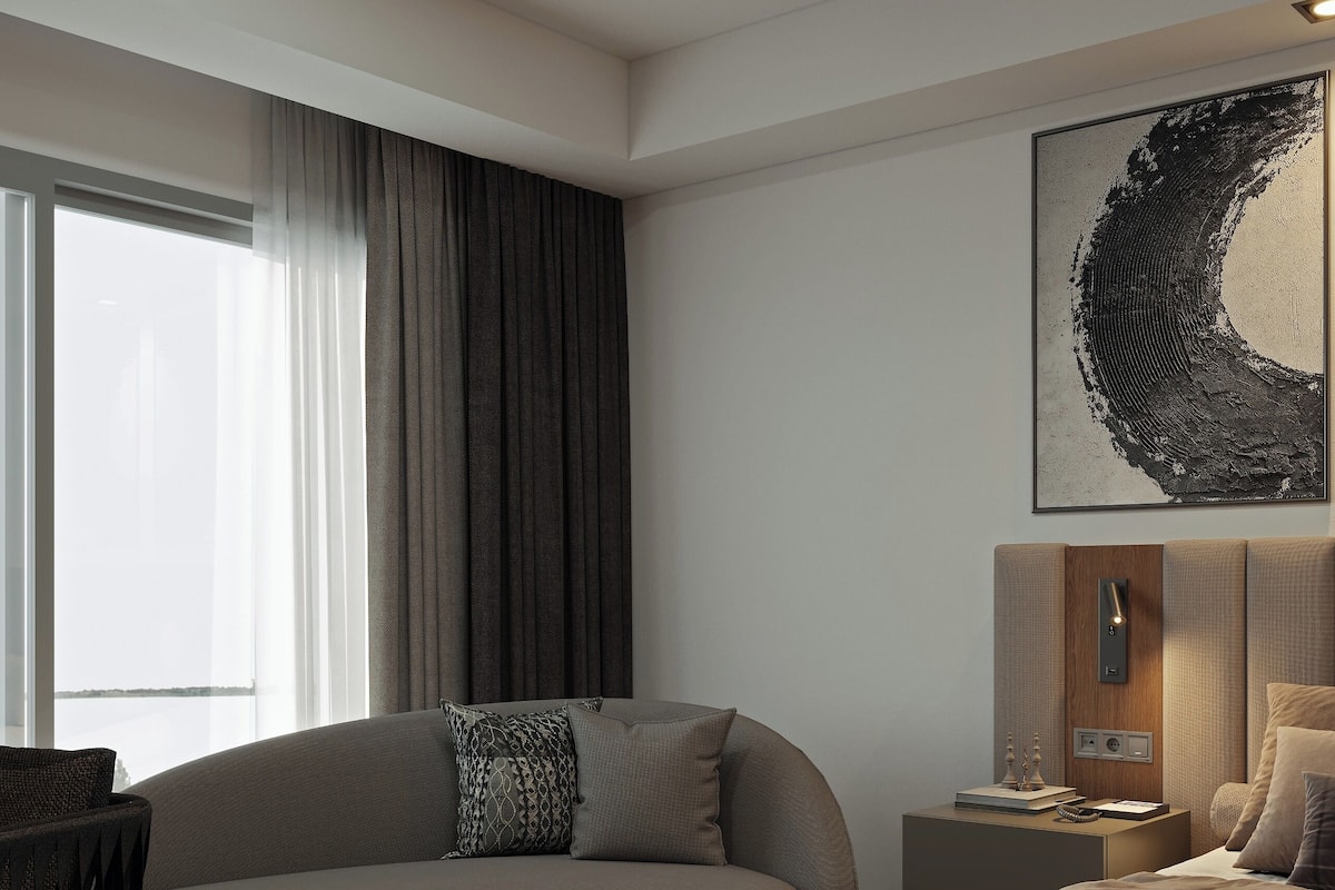 客房内保险箱、熨斗/熨衣板、免费 WiFi