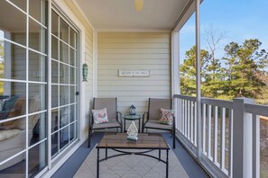 Property grounds - Lakeside at Top Resort w Giant Pool Oasis and Golf (North Myrtle Beach)