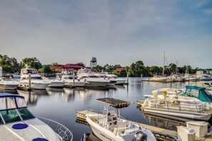Marina - Lakeside at Top Resort w Giant Pool Oasis and Golf (North Myrtle Beach)