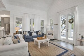 House, Multiple Beds (Sandy Toes on Parks Edge) | Living area - Sandy Toes on Parks Edge (Orange Beach)