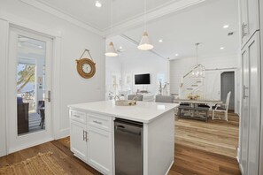 Casa, várias camas (Sandy Toes on Parks Edge) | Parte interna