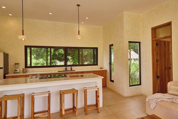 Imagen sin descripción, 1 de 18, botón