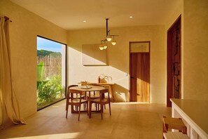 Imagen sin descripción, 4 de 18, botón