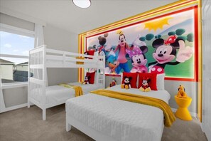 Iron/ironing board, WiFi, bed sheets - Last Minute Disney! Private Pool, Game Room & Themed Bedrooms. Book Now! #124759 (Orlando)