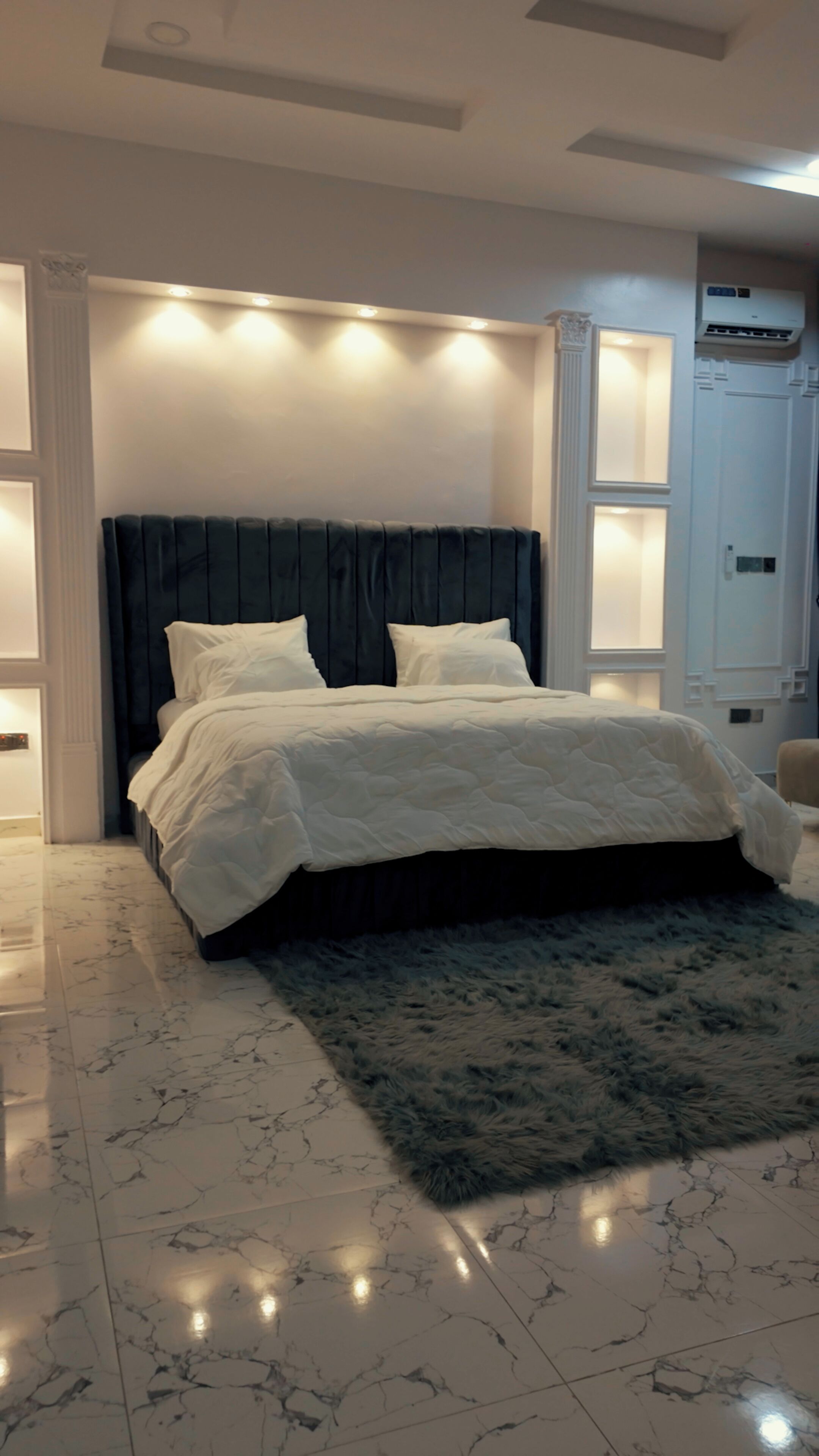 Iron/ironing board, WiFi