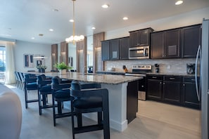 Fridge, microwave, oven, stovetop - Last Minute Disney Getaway! Luxury Villa with Private Pool, Game Room & Themed Bedrooms. Book Now! #159555 (Orlando)