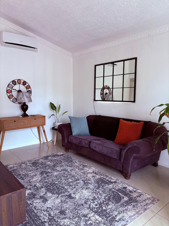 August Home Private Pool & Garden Home In Gaborone | 1 Bed | 1 Bath - Gaborone