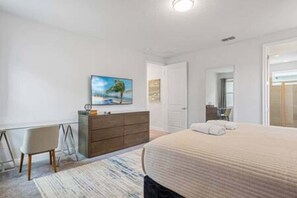 Iron/ironing board, WiFi, bed sheets - Last Minute Disney Getaway! Luxury Villa with Private Pool, Hot Tub & Themed Bedrooms. Book Now! #160661 (Orlando)
