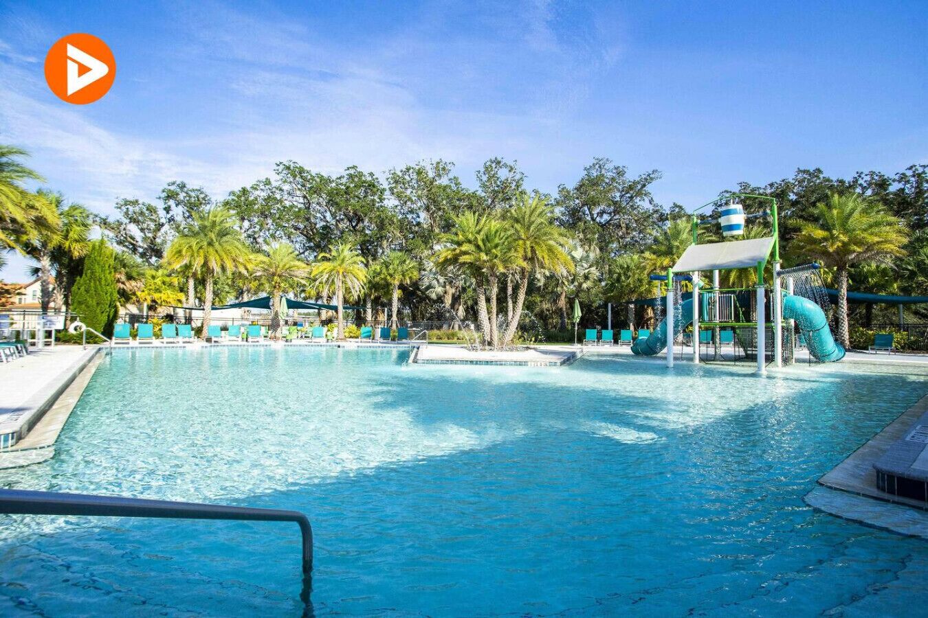 Et oppvarmet basseng