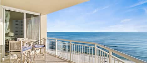 Condo, Plusieurs lits (Indigo East 1402) | Terrain de lâhĂ©bergement