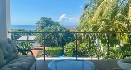 Ocean View 3brdm villa in Cerromar El Sunzal w/private pool & AC