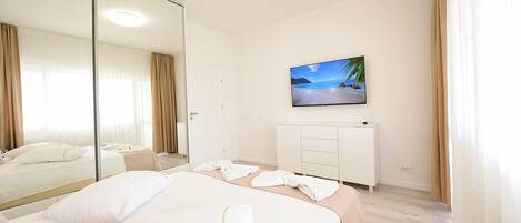 2 makuuhuonetta, silitysrauta/-lauta, internet, vuodevaatteet