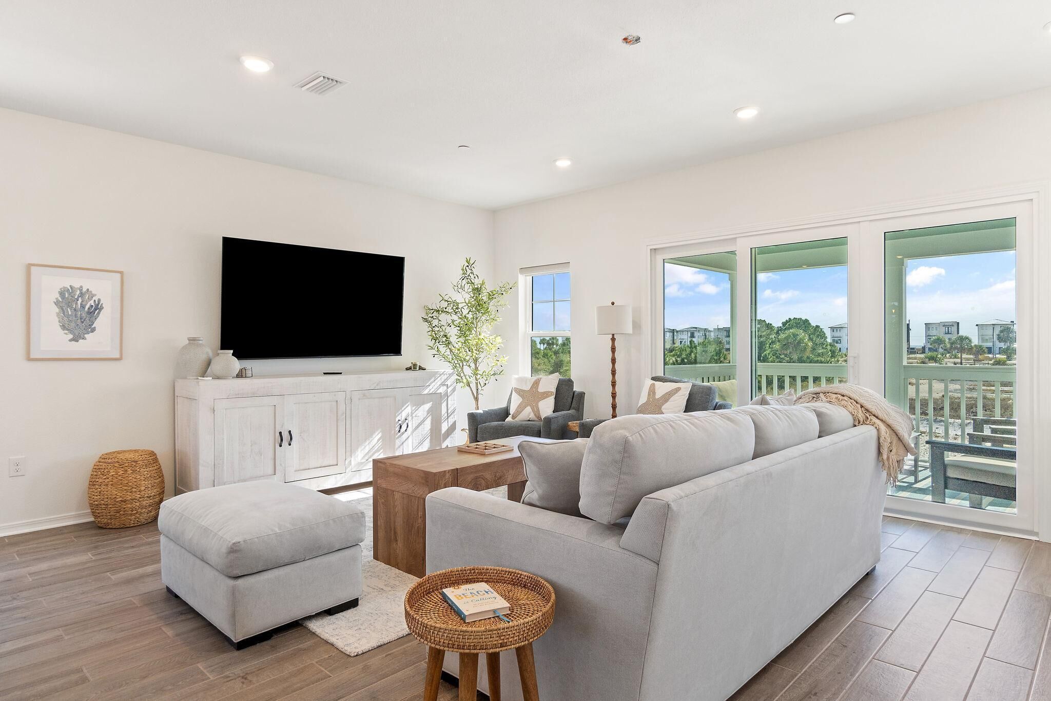 House, Multiple Beds (Sunset Sanctuary at Lost Key Villas) | Living area