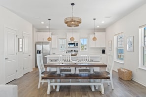 House, Multiple Beds (Sunset Sanctuary at Lost Key Villas) | Dining - Sunset Sanctuary at Lostkey Villas (Pensacola)