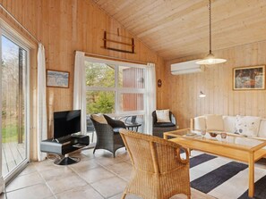 Interior - 4 Star Holiday Home in Hadsund (Hadsund)