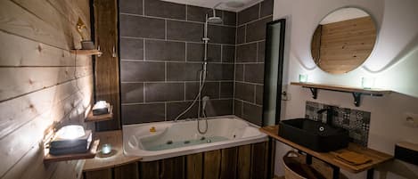 Apartment | Badezimmer
