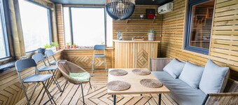 Spa VIP du Pont Alsort 2/3 - Stunning View & Lounge bar Near Eau D'heure Lakes