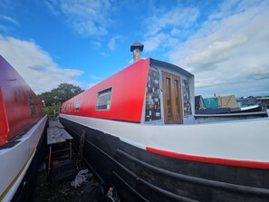 Terrace/patio - Komet canal boat company limited (Nantwich)