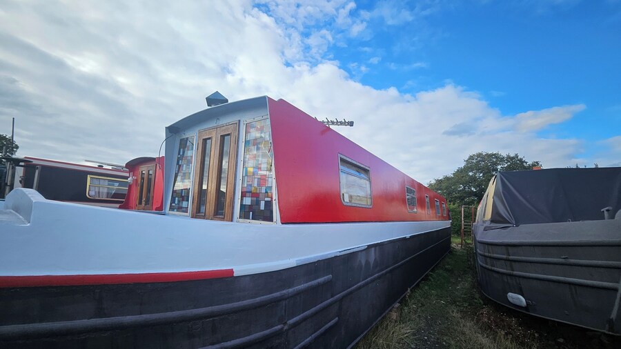 Komet canal boat company limited