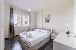 1 bedroom, iron/ironing board, WiFi, bed sheets - Dream by the Sea Apartment by PikHost (Gjiri i Lalzit)