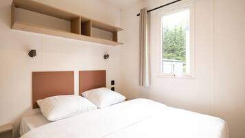 House | 3 bedrooms, bed sheets