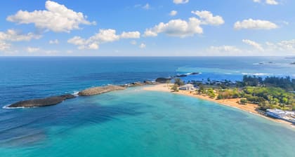 Comfortable 1BR Beachside Apartment – Sleeps 4