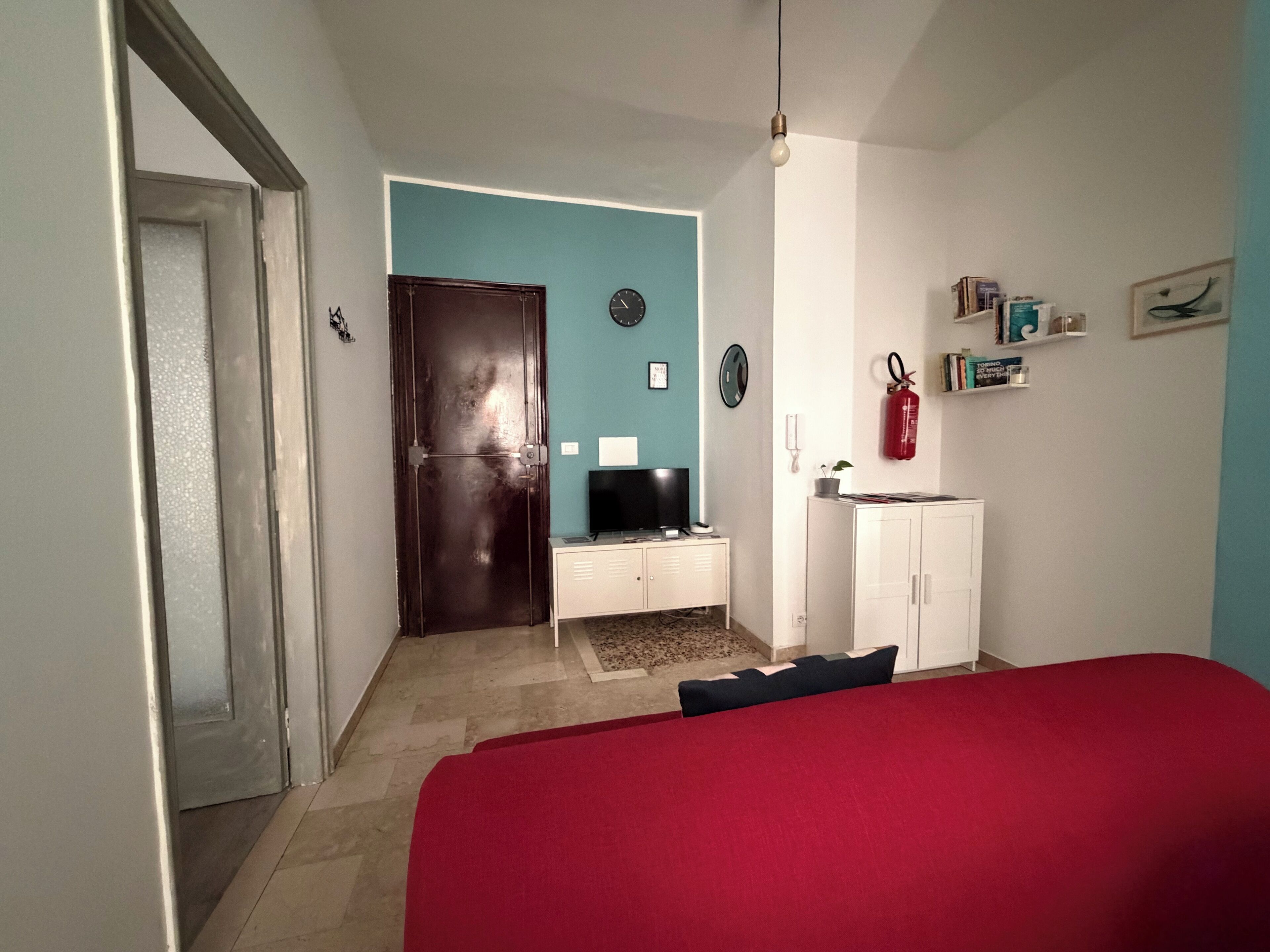 1 camera, una scrivania, ferro/asse da stiro, Wi-Fi gratuito