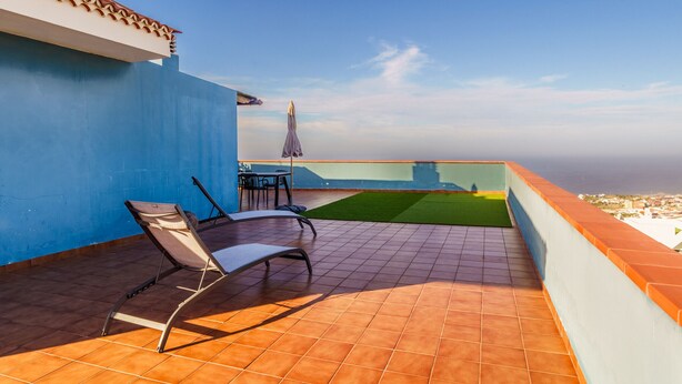 Unclassified image, 1 of 31, button - Penthouse Amparo del Teide - Terrace & BBQ (Icod de los Vinos)