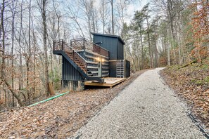 Exterior - Secluded Red River Gorge Cabin w/ Rooftop Deck! (Campton)