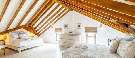 Strykejern/-brett, wi-fi og sengetøy