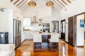 Interior - Coral Reef Villa & Pool Club at Mahogany Bay (San Pedro)