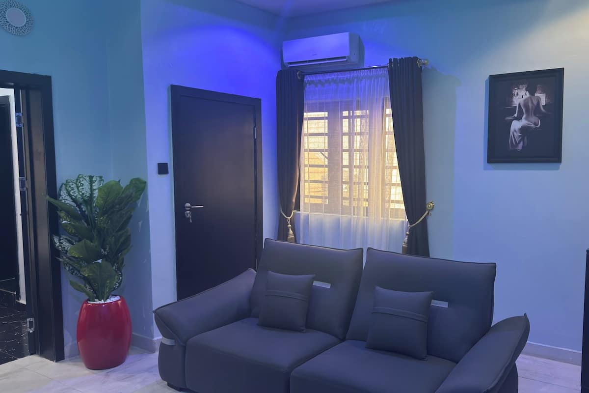 Quarto presidencial | Escrivaninha, espaço de trabalho para notebook, Wi-Fi de cortesia