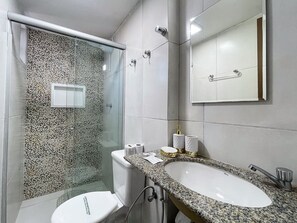 Basic-Apartment | Badezimmer | Handtücher