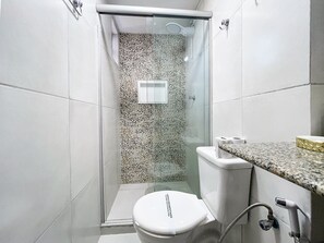 Basic-Apartment | Badezimmer | Handtücher