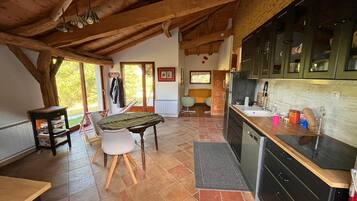 Mikrowelle, Ofen, Herdplatte, Geschirrspüler